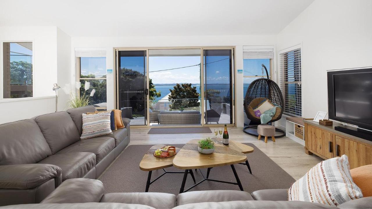 Dutchie'S Sand & Sea Beach House - Easy Walk To The Beach Nelson Bay Exterior foto