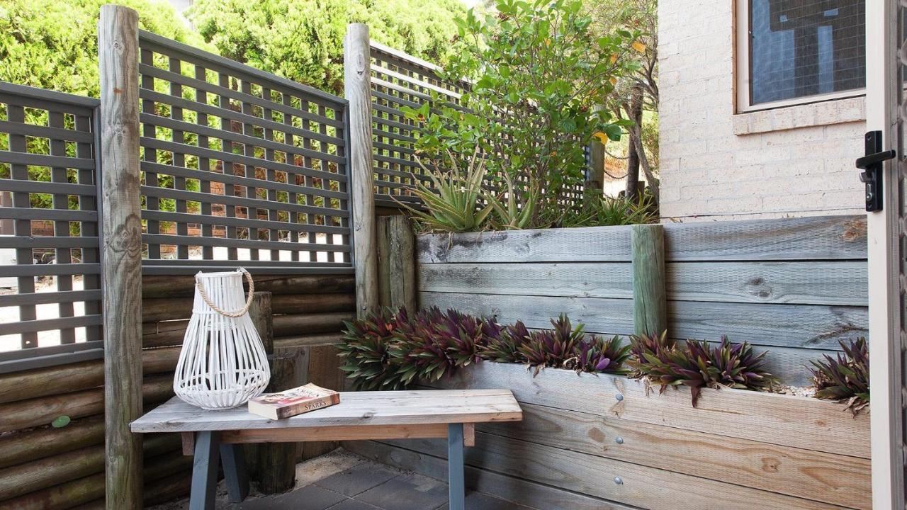 Dutchie'S Sand & Sea Beach House - Easy Walk To The Beach Nelson Bay Exterior foto
